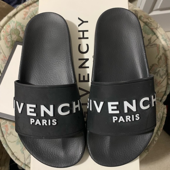 Givenchy black pool slides size 5 - Picture 3 of 4